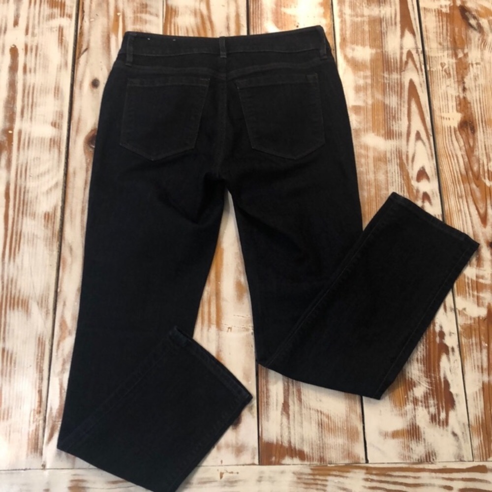 Loft Curvy Straight Leg Jeans. Perfect condition!